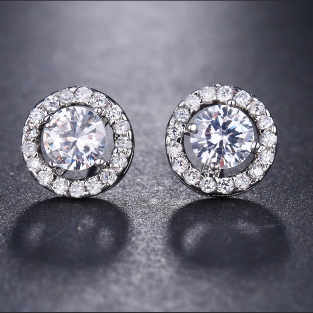 New Round 925 Silver Diamond Earrings - Picture 1 of 3